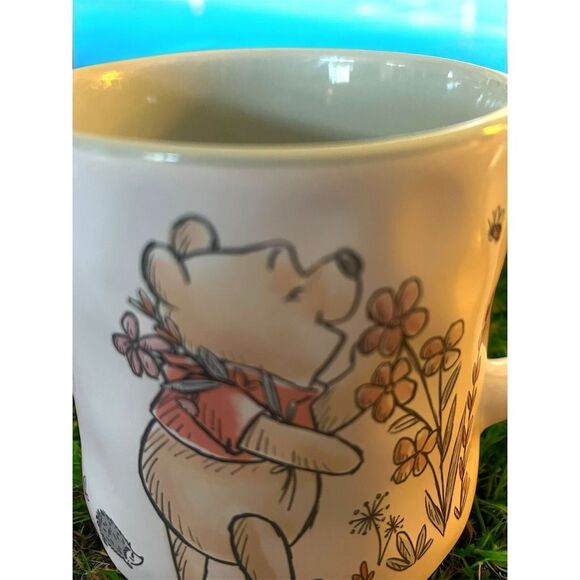 Disney Winnie the Pooh & Piglet Floral Ceramic Mug 16oz Adorable Fun Design New - Picture 8 of 8